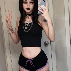 Si t’es pas du genre à faire des manières Carla - rencontre-Teen-La Rochelle
